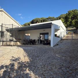 Alex Guest House – hotel w mieście Quinta do Anjo