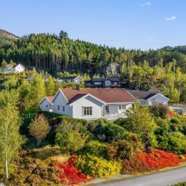 Villa Nygård, hotel sa Jelsa