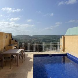 Highlands Rooms Gozo Pool & View，沙拉的飯店