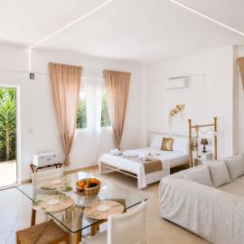 Studio Malades, Heraklion