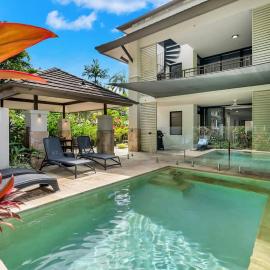Fresco Tropical: Private Pool Haven by Golf Course