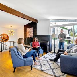 Rainier Beach 6BR and 3BA Spacious Lake View Home, 15min FIFA World Cup Ready, Fireplaces & Nearby Amenities
