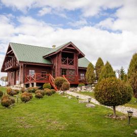 Lake House Villa pas Eugenija、Migiškiaiのホテル