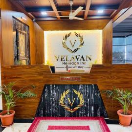 Velavan Heritage Inn、Dhārāpuramのホテル