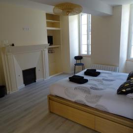 Chambre Tanzania, hotel i Châteaubourg