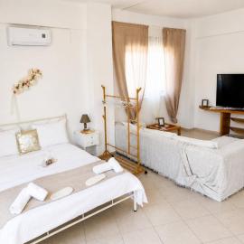 Studio Malades, Heraklion