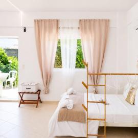 Studio Malades, Heraklion