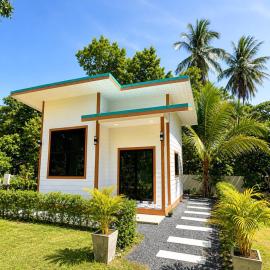 Hidden Palm House, hotel in Ban Madua Wan