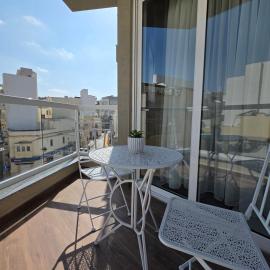 Modern 1BR APT with Terrace Near Marina - Central Msida