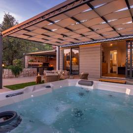 Olive Spa Oasis with Private Jacuzzi and Summer Kitchen