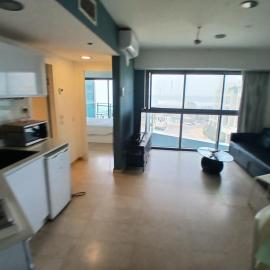 אוקיינוס במרינה מלון דירות, Hotel in Herzliya B