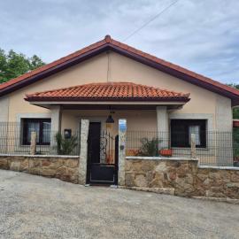 Checoira, hotel a Ourense