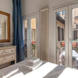 Taddeo Apartement by Mamo Florence