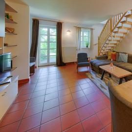 Feriendorf Rugana - Budget Appartement mit 2 Schlafzimmern und Terrasse A26