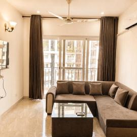 Stay Royal at Sky Garden