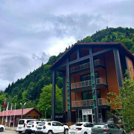 Akpinar Hotel, hotel in Uzungöl