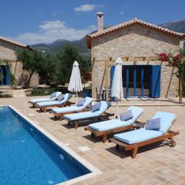 Pantazi Cottage- Fisherman, hotel a Kotrónion
