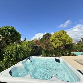 Villa avec jacuzzi & piscine - proche port & plages