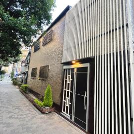 K-House