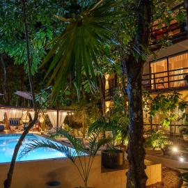 Terasu Riviera Maya Hotel & Spa Luxury Edition, en Xcaret, khách sạn ở Playa del Carmen
