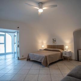 Casa trani, hotelli kohteessa Ischia