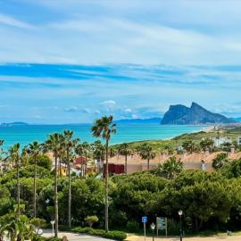 Luxuriöses Appartement mit Garten Pool 300 Meter zum Strand