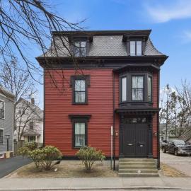 Historic home on Salem Neck