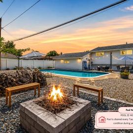 Parma में, होटल Swim and Relax with a Pool Hot Tub and Renovated HomeHop