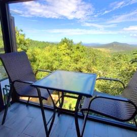 Cabaña privada en Mazamitla con fogatero y terraza, hotell i Mazamitla