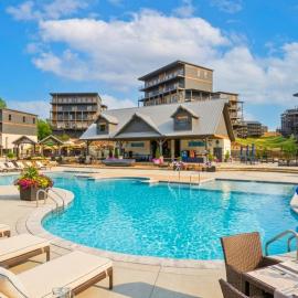 Smith Creek Resort - Exclusive Waterpark Included