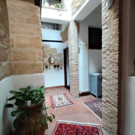 Almarè Confort Rooms, hotel in Terrasini