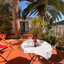 Recently renovated Duplex-Garden 50m Tamariu beach