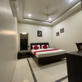 Hotel Oval Hut, hotel in Jalandhar