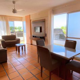 Apartamento Renoir, único por andar, 2 vagas de garagem e piscina - Centro, próximo ao Food Park