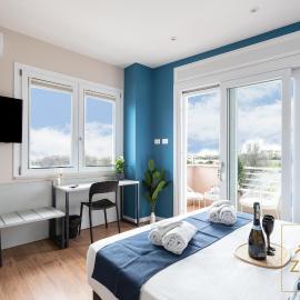 Zafira apartment - Seaview, pvt terrace, luxury design, A-C