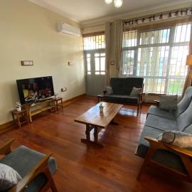 Mjimwema courtyard stay، فندق في Morogoro
