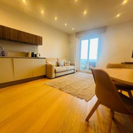 Suite Luxury Seaview - Sanremo, hotel in Sanremo