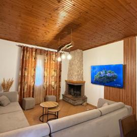 Xhoni House, hotel v destinaci Elbasan