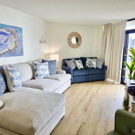 Wow! Oceanview 3 bedroom condo! Pool & private balcony