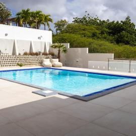 Villa Bista One Luxe villa met zwembad en zeezicht