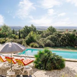 Villa Myosotis - for 6 persons with pool, jacuzzi and beautiful views