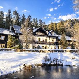 Bergnest im Prielkreuz - Großes Appartment im Ski und Wandergebiet
