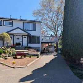 Ashwood monthly, ξενοδοχείο σε Courtenay