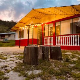 La finca de dulce, hotel in Silvania