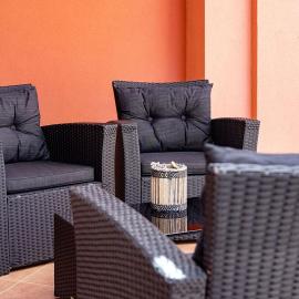 Apartments Mistral, hotel in Lopar