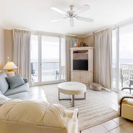 Well-appointed condo with amazing views pool & hot tub - Close to beach, hotel in Fort Morgan