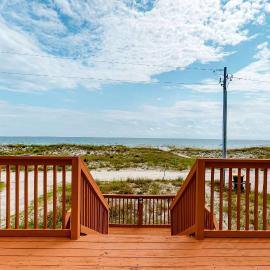 Fine Fish House, hotelli kohteessa Gulf Highlands