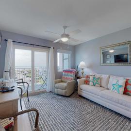 Gulf-view condo near Kiva Dunes with pool hot tub & gym - snowbird's delight, hotel in Fort Morgan