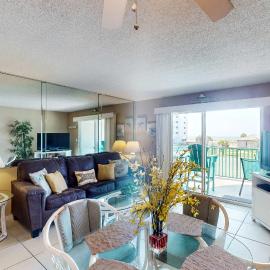 Plantation Palms #6205 with Resort Pools Hot Tubs & Tennis Steps to Beach