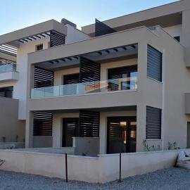 Peralun Lux Apartments, hotel in Nea Peramos